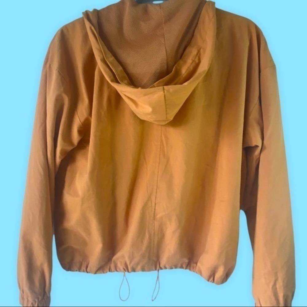 FOREVER 21 Yellow Windbreaker Jacket with Hood Small EUC - Picture 7 of 13